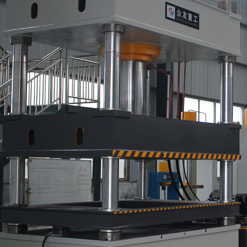 500噸四梁四柱液壓機