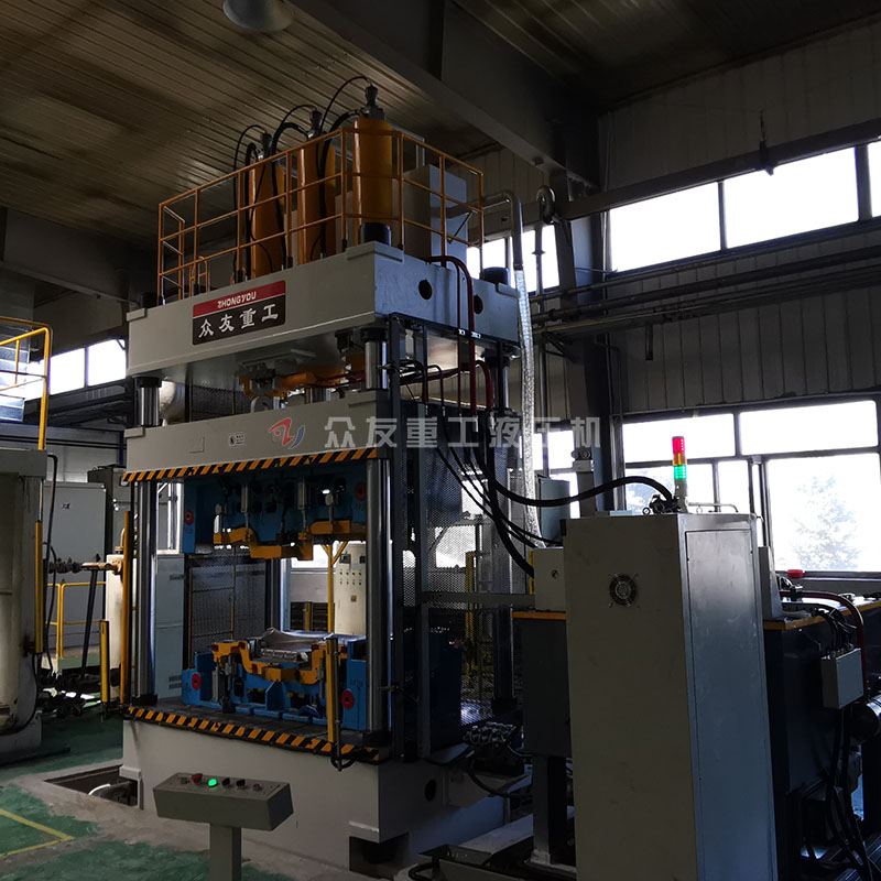 315噸汽車(chē)內(nèi)飾成型四柱液壓機(jī)