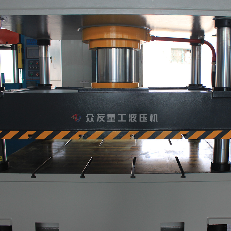 315噸多功能四柱液壓機