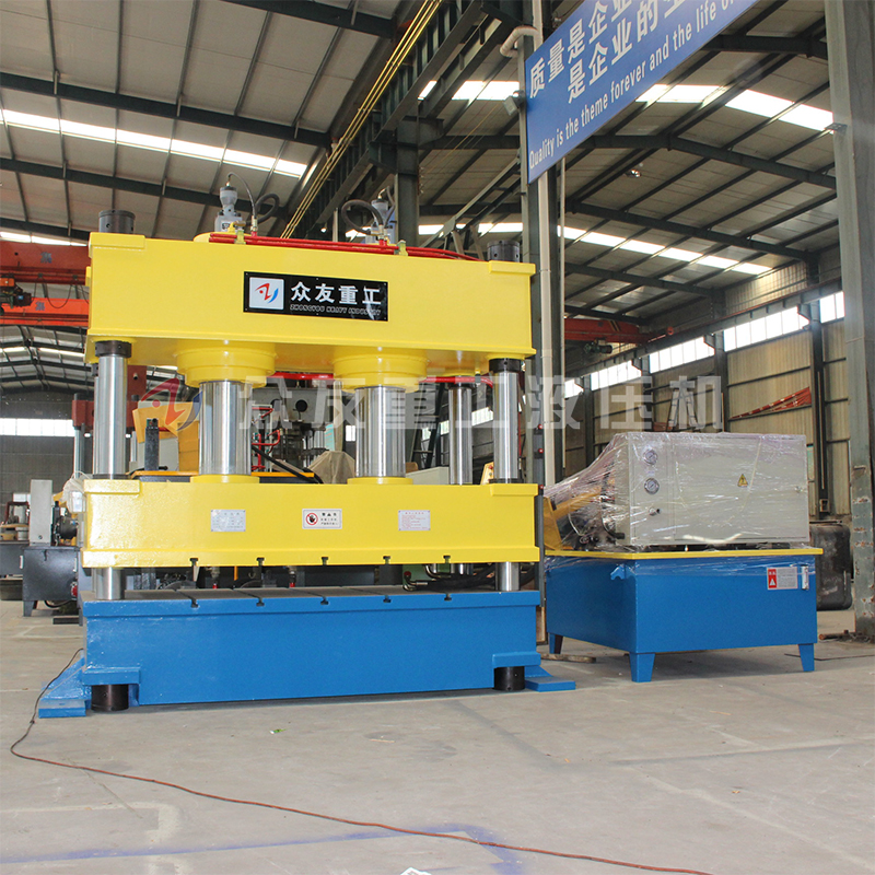 四柱油壓機 四柱油壓機