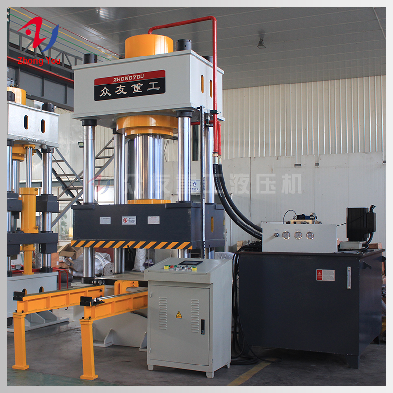 四柱油壓機生產廠家哪一個比較好？