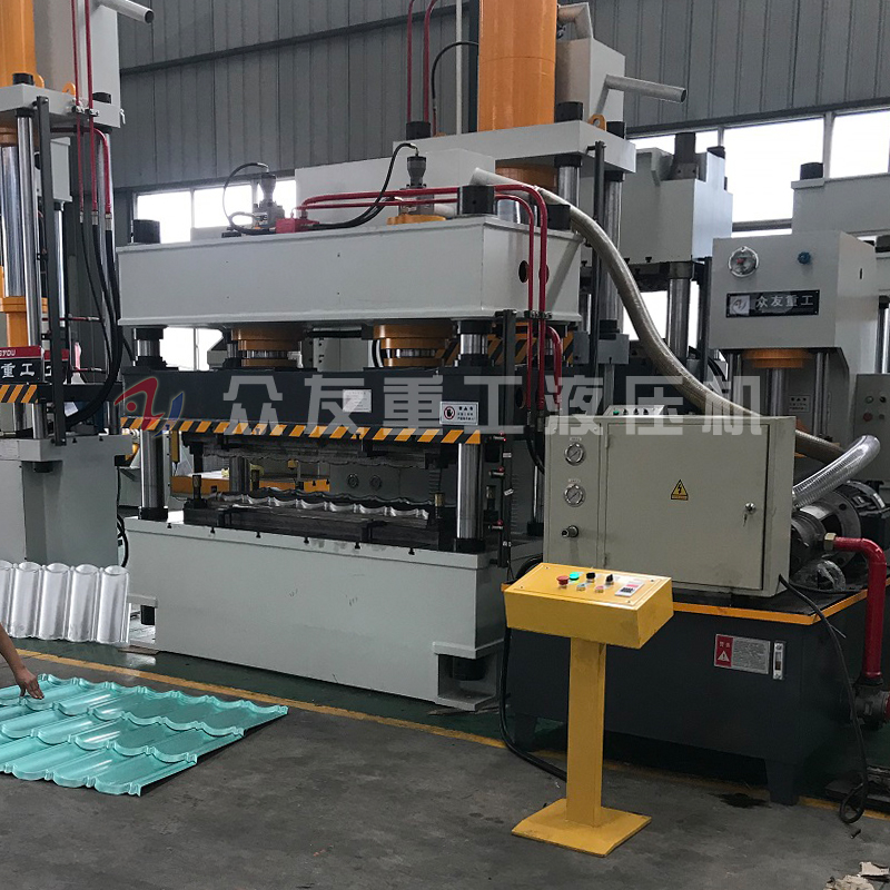 油壓機(jī) 油壓機(jī)